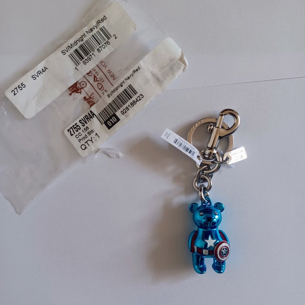 NWT Coach x Marvel Captain America Bear Bag Charm 2755 - Picture 8 of 8